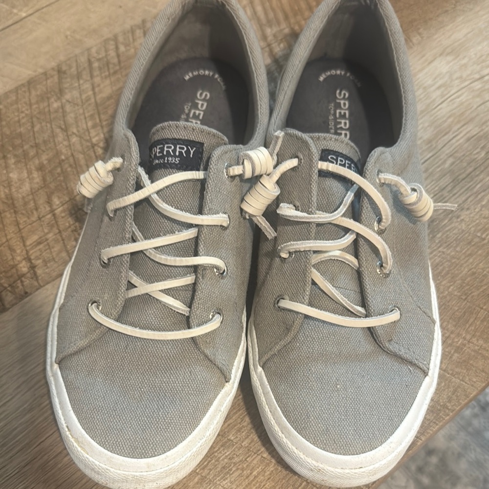 Sperry Gray Casual Sneakers with Canvas Design